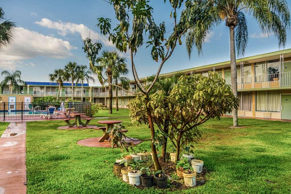 Red Roof Inn Vero Beach - I-95 Ngoại thất bức ảnh