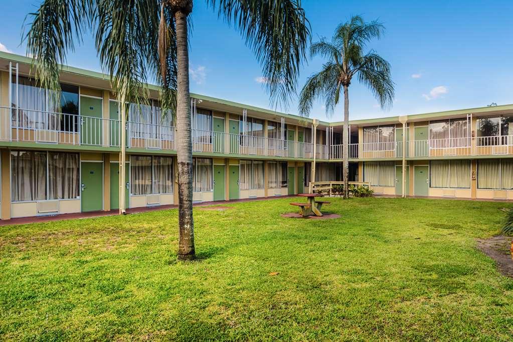 Red Roof Inn Vero Beach - I-95 Ngoại thất bức ảnh