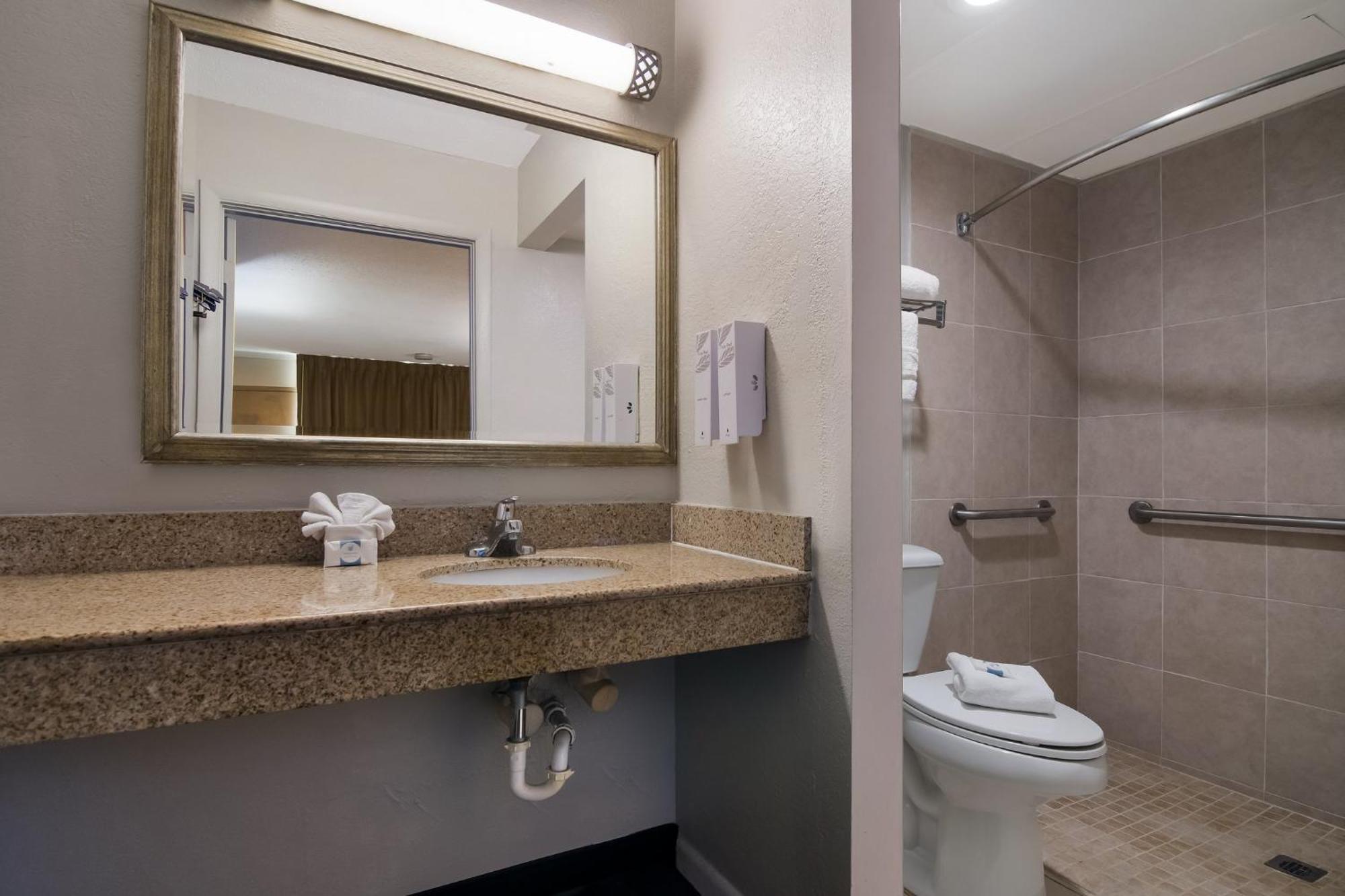 Red Roof Inn Vero Beach - I-95 Ngoại thất bức ảnh