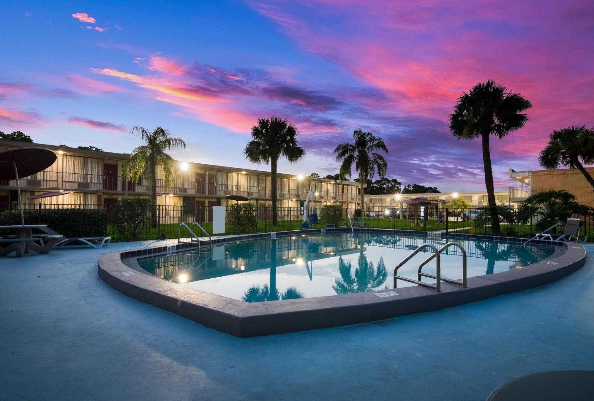 Red Roof Inn Vero Beach - I-95 Ngoại thất bức ảnh