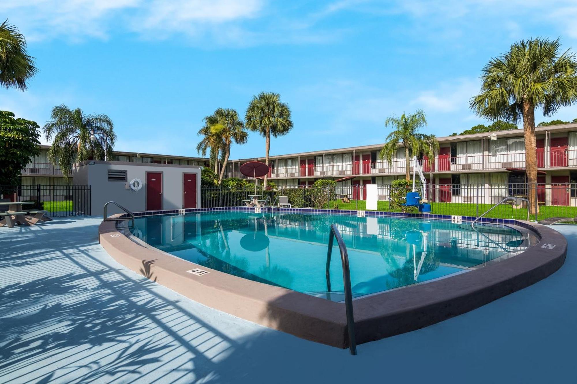 Red Roof Inn Vero Beach - I-95 Ngoại thất bức ảnh